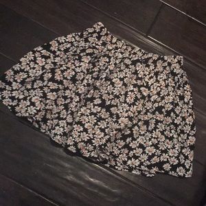 Vintage Brandy Melville flower mini skirt